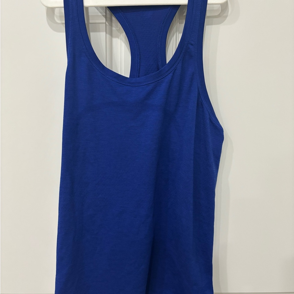 Lulu lemon tank